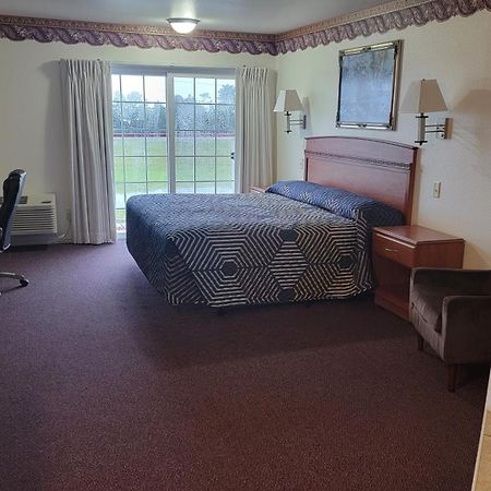 Oceanview Inn And Suites Crescent City Εξωτερικό φωτογραφία