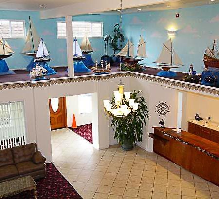 Oceanview Inn And Suites Crescent City Εξωτερικό φωτογραφία
